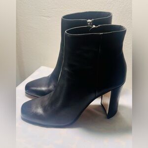 Dolce Vita Black Ankle Booties